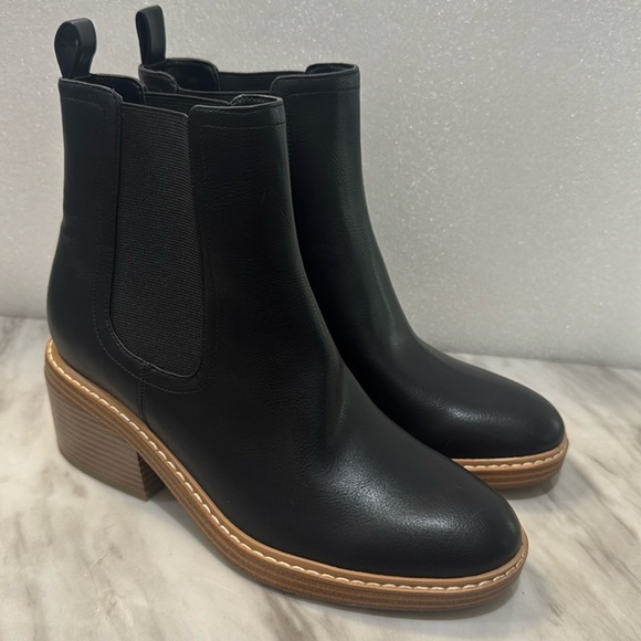 Marc Fisher Shoes - Beautiful Marc Fisher Booties size 8